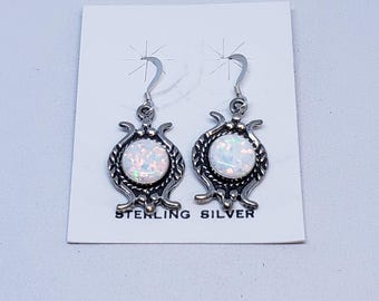 Weiße Opal Kreis Ohrringe mit Sterling Silber