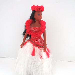 Vintage Pearly Shells Hawaiian Hula Doll Musical Walking