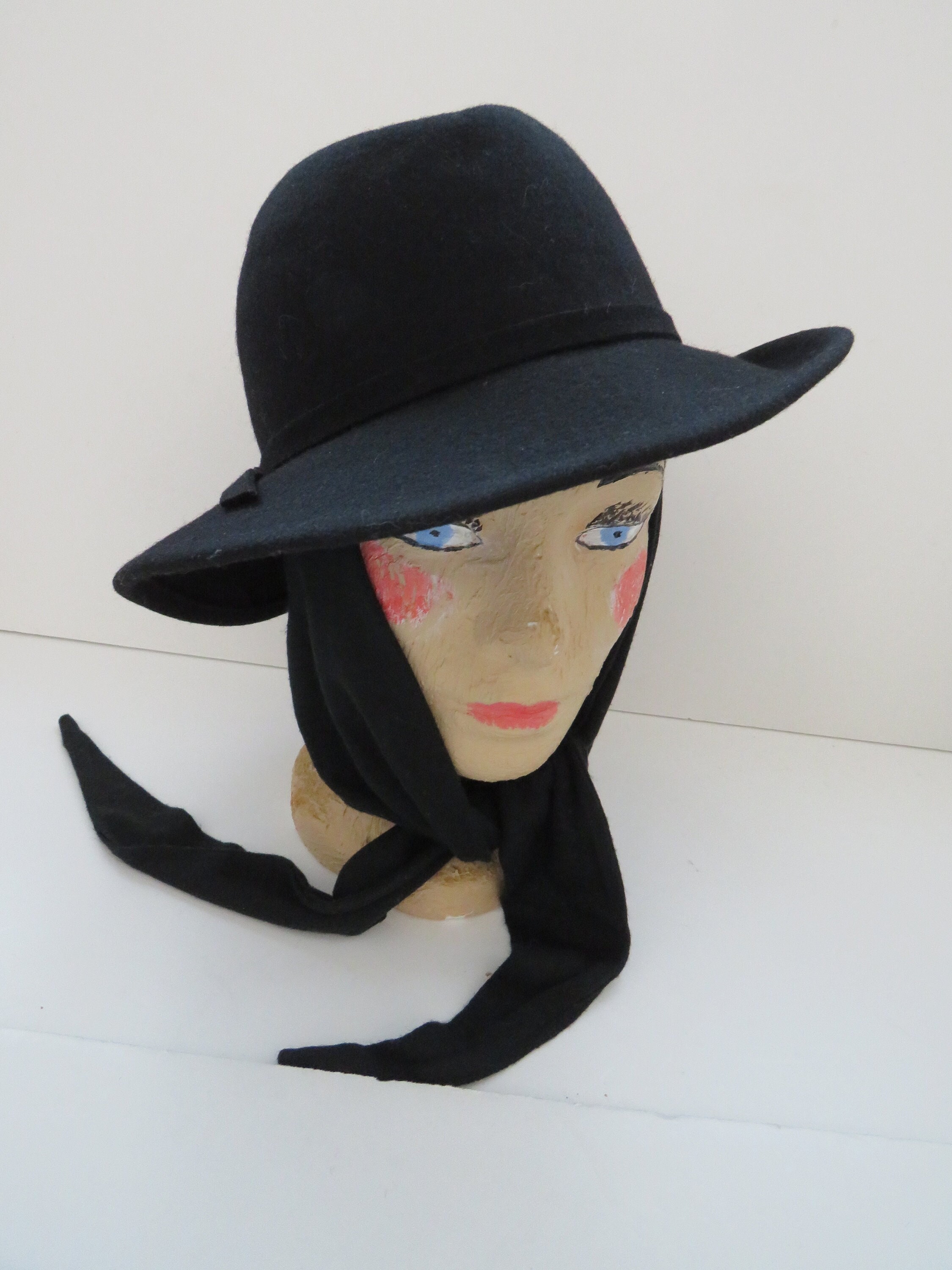 Street Smart by Betmar Black Wool Scarf Hat, EUC 90s vintage Street Smart By Betmar Black 100% | Mercari main image 3