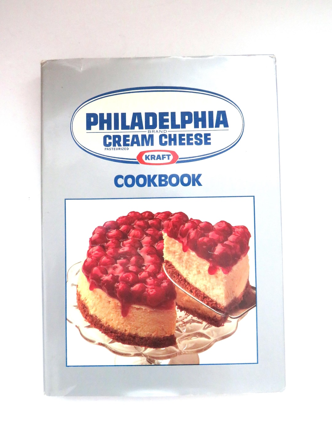 1988 the Philadelphia Brand Cream Cheese Cookbook by Kraft Hard Cover