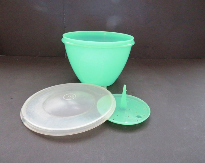 1970s Green Tupperware Lettuce Crisp It With Domed Clear Lid and Pick 3