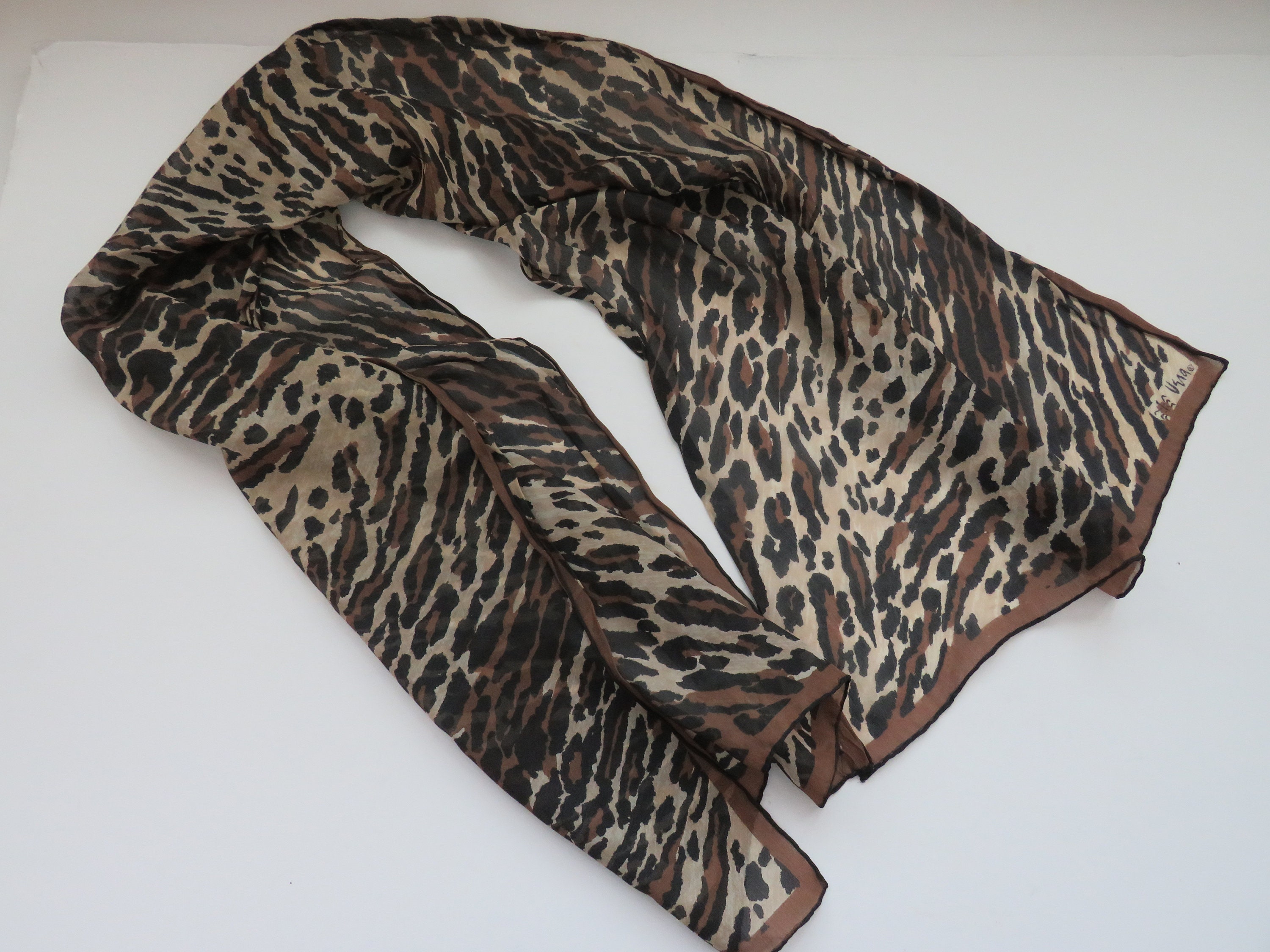 GERINLY Animal Print Scarfs for Women Leopard Neck Scarf Satin