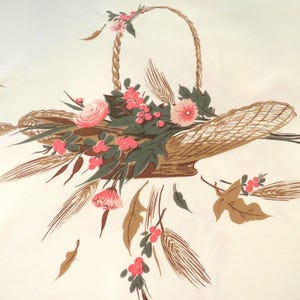 1950er Jahre Sehr Große California Handprints Tischdecke - My Fair Lady Muster Weidenkörbe Rosa Blumen Sammlerstück CHP Sommer Tischwäsche