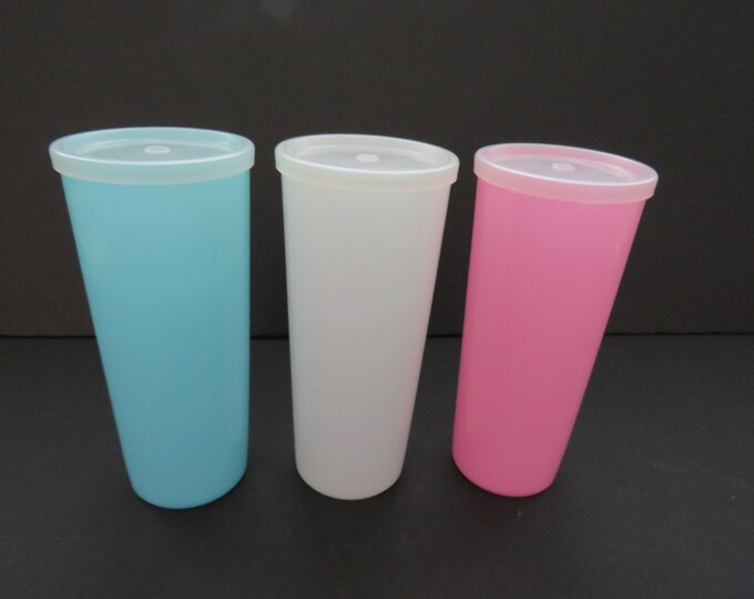 1950s Tupperware Tumblers With Lids Set of 3 Pastel Colors 16 Oz