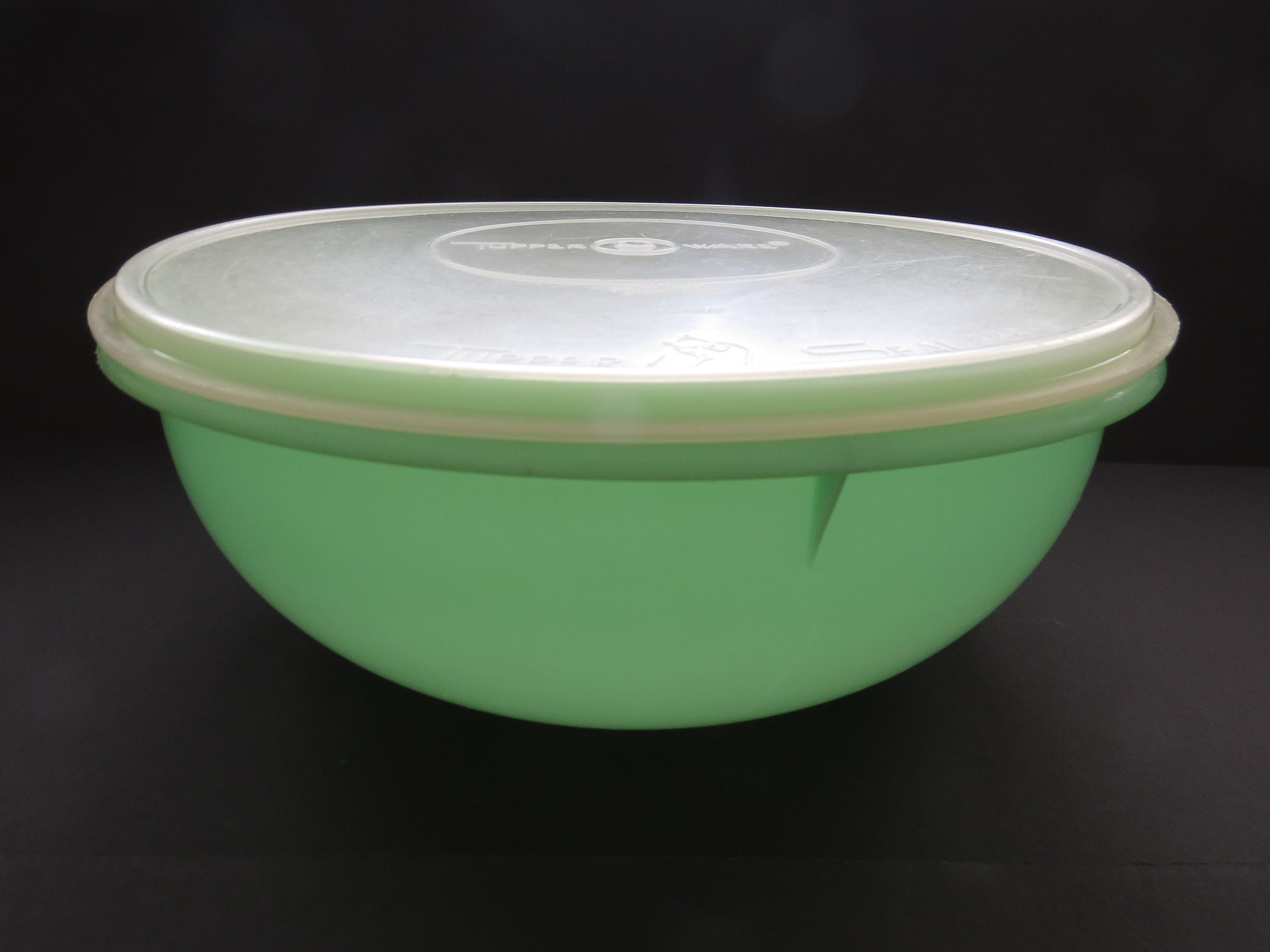 Tupperware Large fix N Mix Clear Bowl With Green 