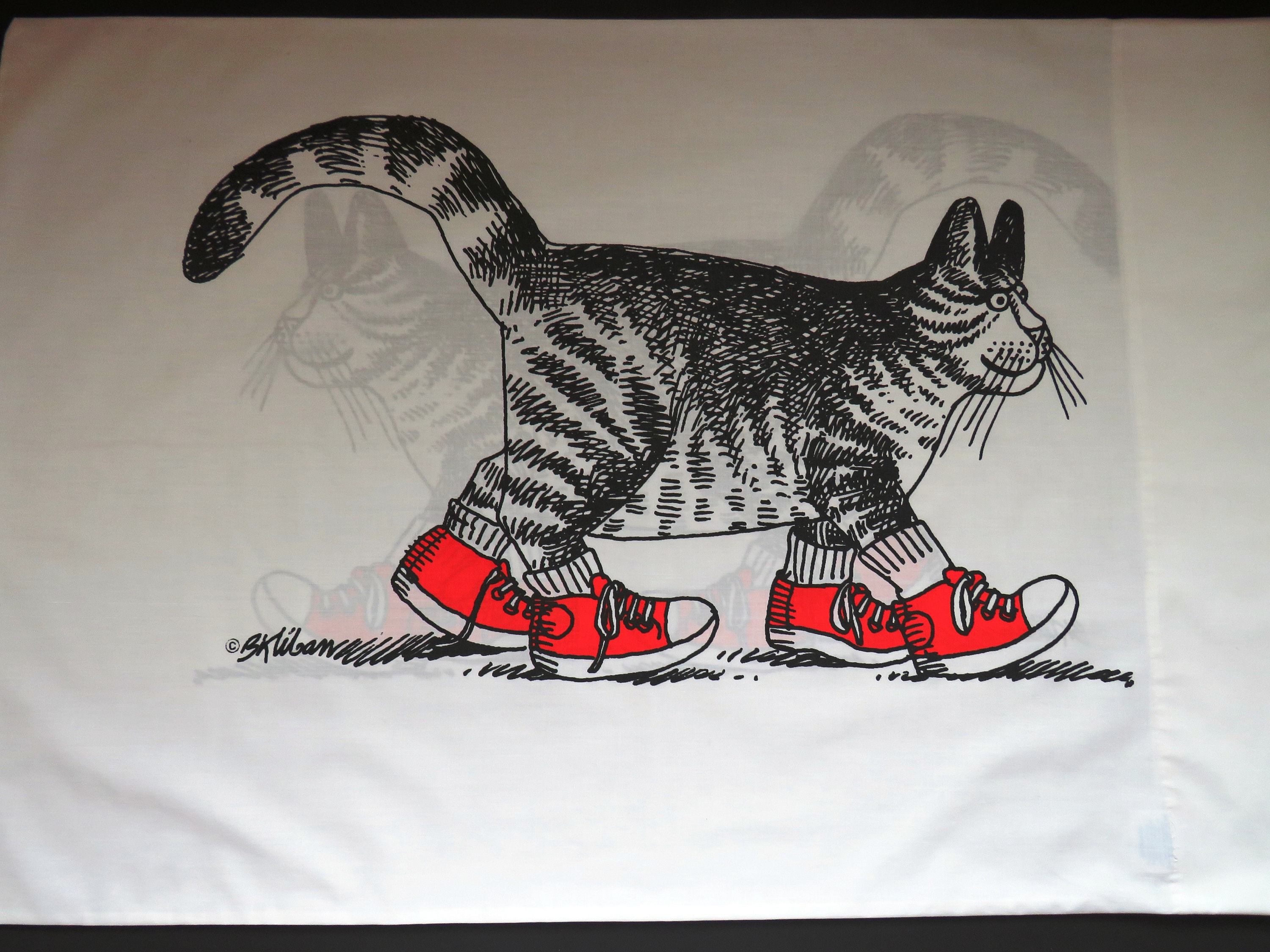 Kliban Cat Red Sneakers Online Here www.oceanproperty.co.th
