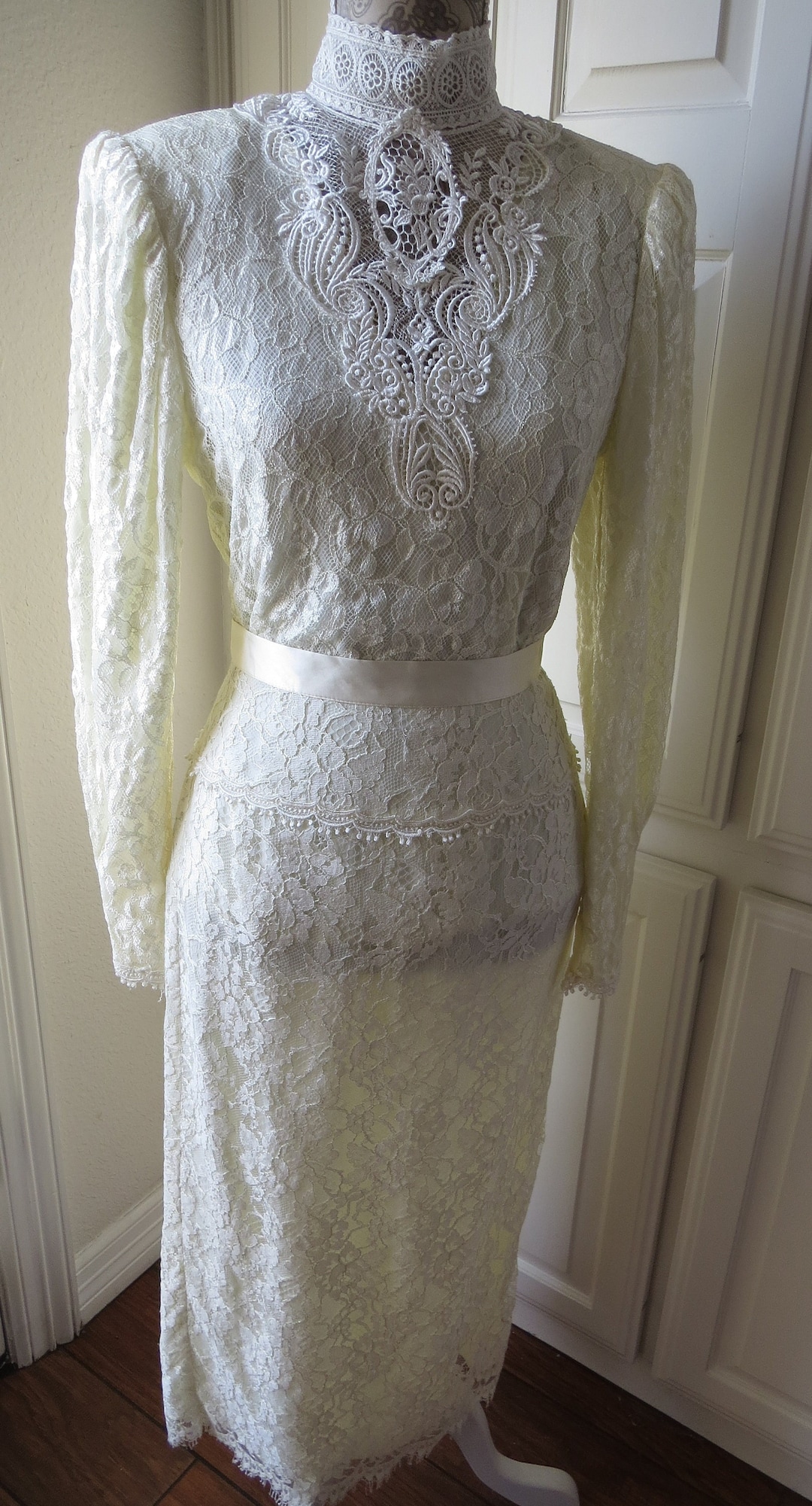 Vintage Jessica Mcclintock 2 Piece Wedding Dress - Size 6 - Cream Lace ...