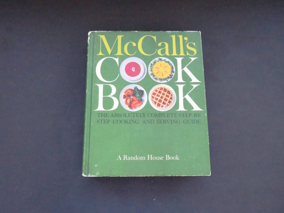 1963 McCalls Cookbook - Retro 11th Print Green Hard Cover Cook Book - Recipes Meal Planning Cooking - Vintage Cook Book Collector Chef Gift