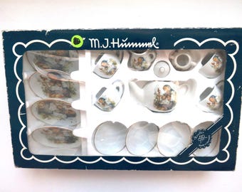 Childrens Hummel Play Dish Set by Reutter Porcelain Co - MJ Hummel Germany - 16 Pc Kids Tea Party Set - Vintage Mini Kids Dishes - Gift
