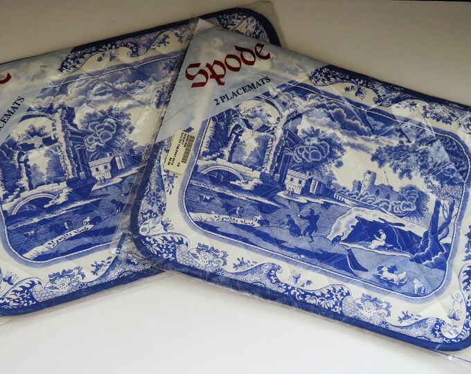 Spode Quilted Italian Blue and White Placemats Set of 4 Italian