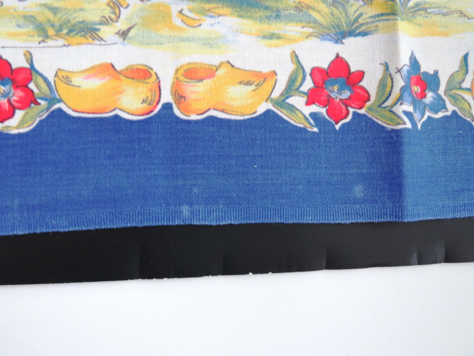 PAIR 1950s Vintage Dutch Boy Girl Tea Towel Holland Tulips Ducks Clogs ...