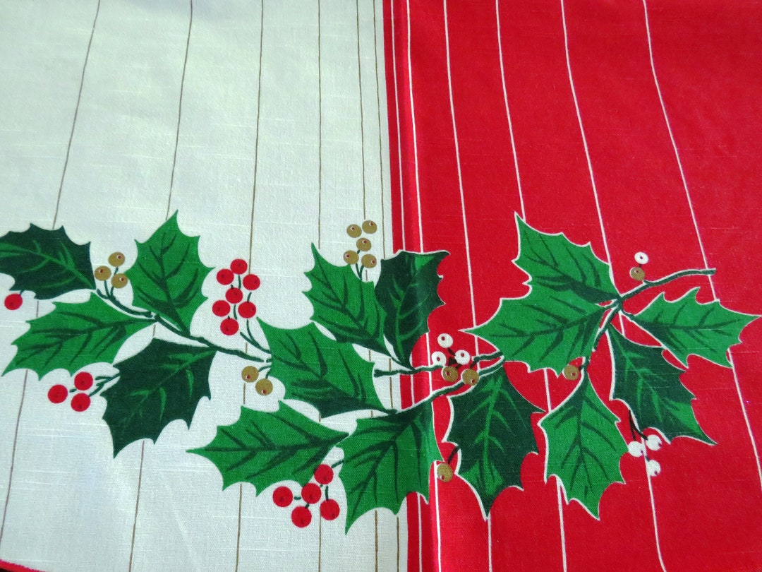 Vintage OVAL Christmas Tablecloth by Sunweave Linens Red White Gold
