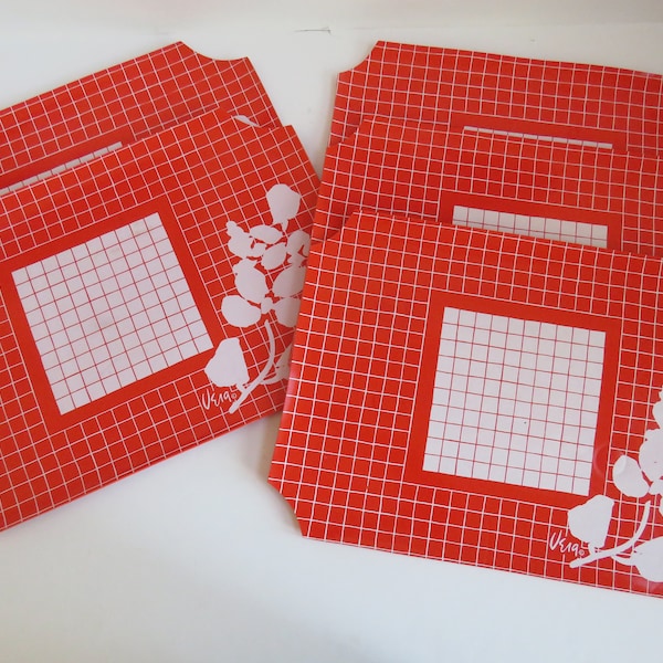 1970s Retro Vera Neumann Vinyl Placemats - Set of 5 - Rectangle Orange White Checks Floral - Vintage Kitchen Decor - Washable Table Mats