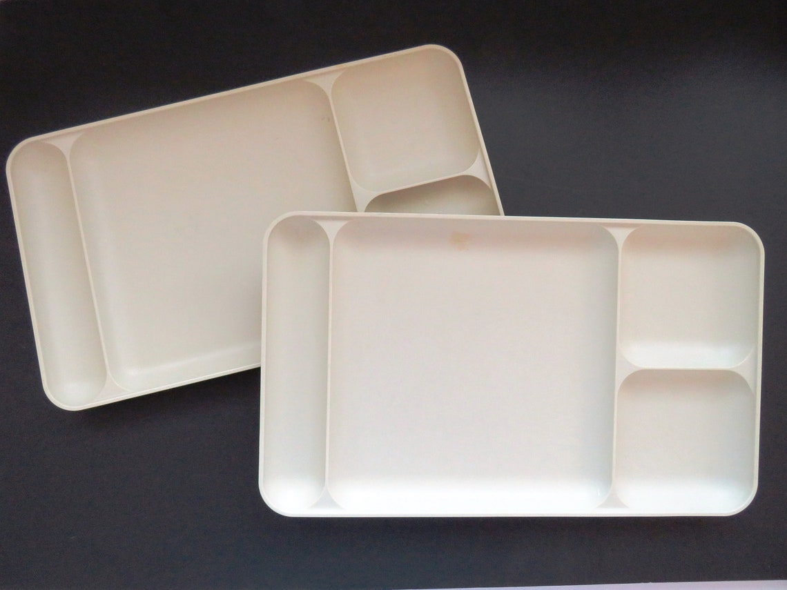 1980s Tupperware Divided Cafeteria Lunch Trays Set of 2 - Etsy