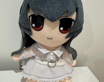 TÚ, YO Y ELLA: Sone Miyuki, traje cotidiano, muñeco de peluche estilo Fumo de 7.8"