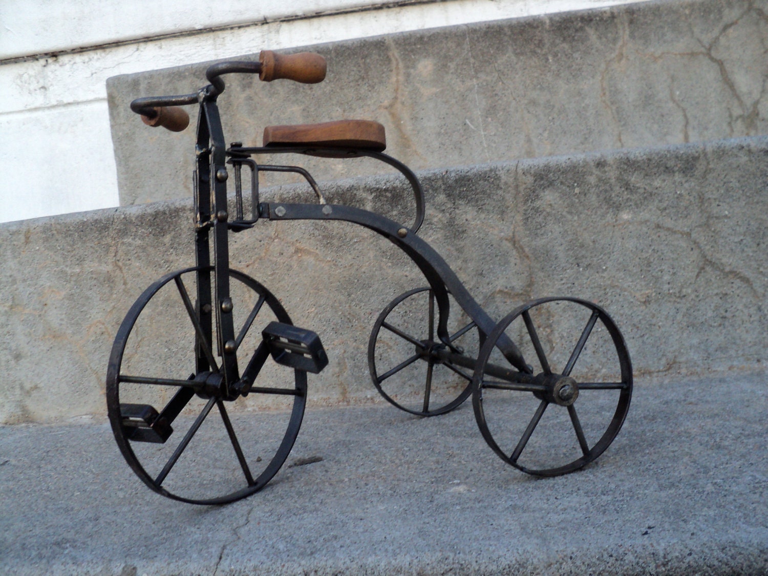 Vintage Metal Tricycle Decoration Etsy