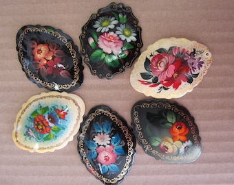 Hand Painted Pendant Russian Lacquer Flower Scalloped Oval Choice of 6