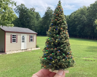 7-inch CHRISTMAS TREE | Doll House, Diorama, Miniature Scenery, Pretend Lights