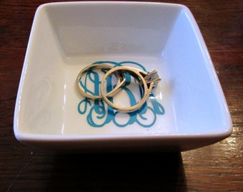 Petite Square Ring Dish