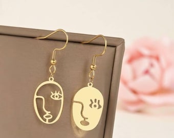 Abstract face earrings in gold or silver stainless steel, modern and elegant artistic women's jewelry