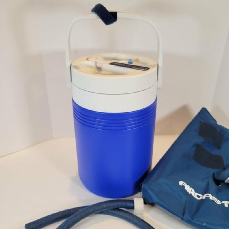 Aircast Cryo/Cuff Cold Therapy Cooler System with Ankle Cuff 2125 Gravity Fed Co image 7