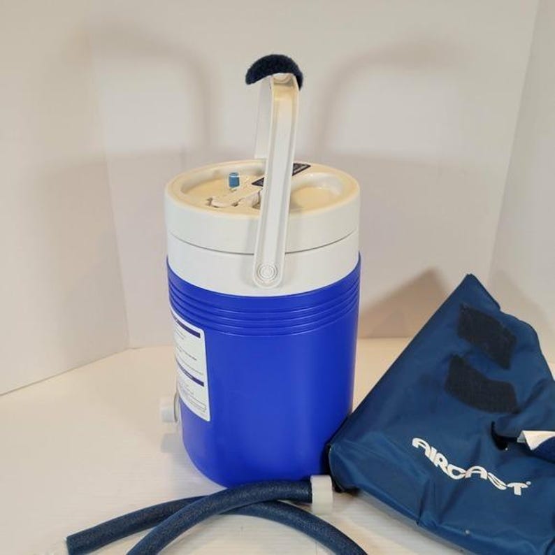 Aircast Cryo/Cuff Cold Therapy Cooler System with Ankle Cuff 2125 Gravity Fed Co image 3