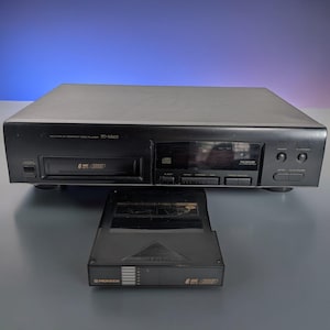 Pioneer PD-M423 Multi-Play 6-Disc CD Player Changer Pulseflow Vtg No Remote