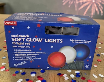 NOMA Soft Glow Juego de 15 luces rojas, blancas y azules, 4,27 m, para interiores y exteriores, tacto frío 87665