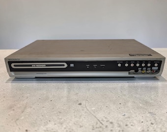 Magnavox MWR10D6 DVD Player Recorder Progressive Scan Silver TESTED No Remote