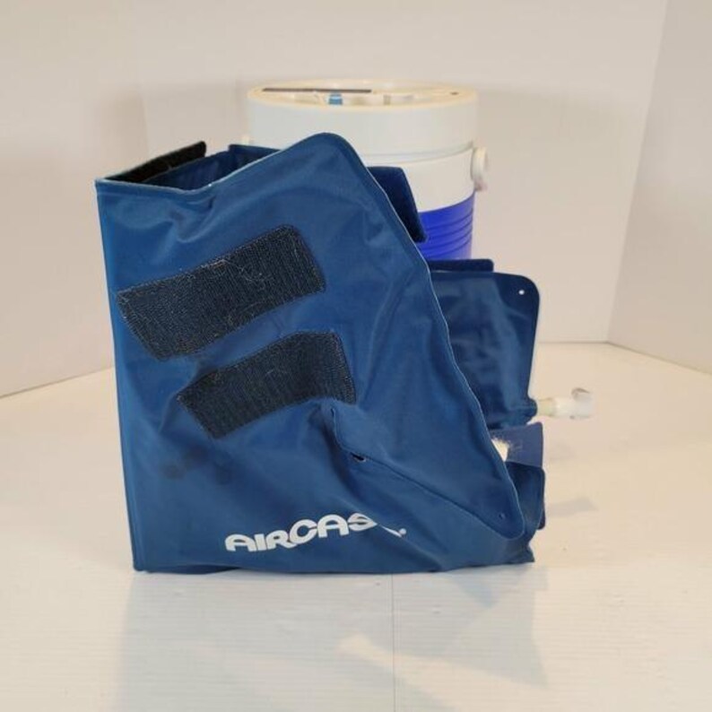 Aircast Cryo/Cuff Cold Therapy Cooler System with Ankle Cuff 2125 Gravity Fed Co image 4