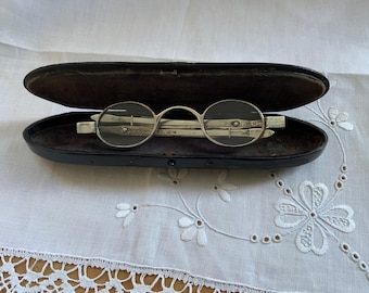 Georgian Sterling Silver Spectacles – Antique Eyewear with Original Case