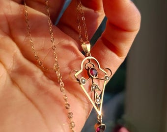 Edwardian 9ct Gold Garnet & Pearl Lavalier Necklace, Antique c.1905–1915