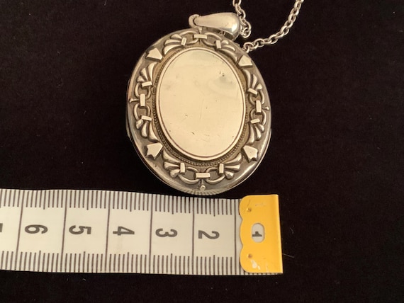 Antique Solid Silver Oval Locket Pendant Necklace… - image 8