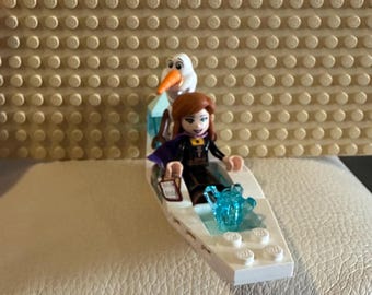 LEGO Disney Kraina Lodu II Wyprawa kajakowa Anny