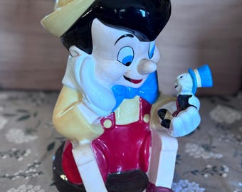 希少　美品　ディズニー　 トレジャークラフト　ピノキオ　クレオ　クッキージャー Vintage Treasure Craft Pinocchio and Cleo Cookie Jar - Etsy