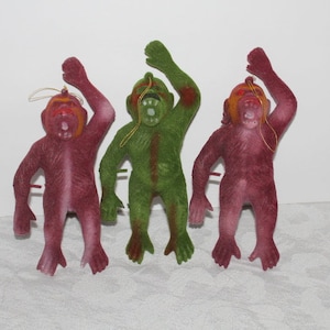3 Gorilla Carnival Toys Vintage 60s Novelty Ape Hanging Toys Made In Hong Kong Cute Kitsch