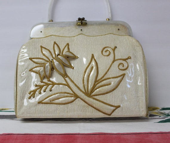 Lucite Flower Purse Stunning 50s Beauty Plastic C… - image 3