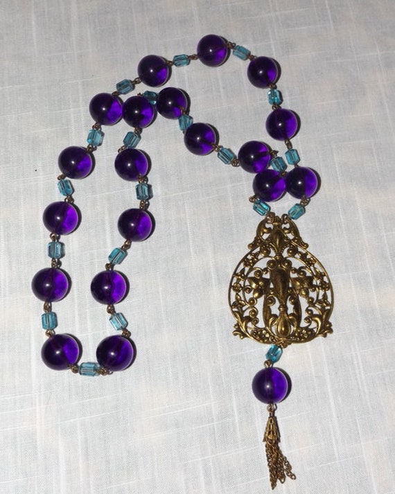 30s Grape Glass Bead Necklace / Antique Flapper Er