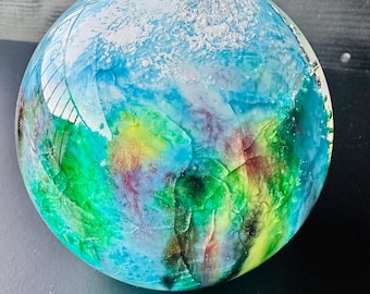 Pisapapeles esférico decorativo multicolor brillante de vidrio soplado a mano de 4 pulgadas