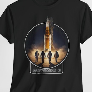 Camiseta comemorativa da missão Artemis II da NASA à Lua, lançamento do foguete SLS, presente espacial, vestuário do programa de astronautas.