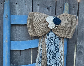 Burlap and Lace Pew Bows, READY to SHIP, Burlap/Navy, Rustic Wedding, Barn Style, Country Decor, Navy Blue Wedding, Aisle Decor, Wreath Bow