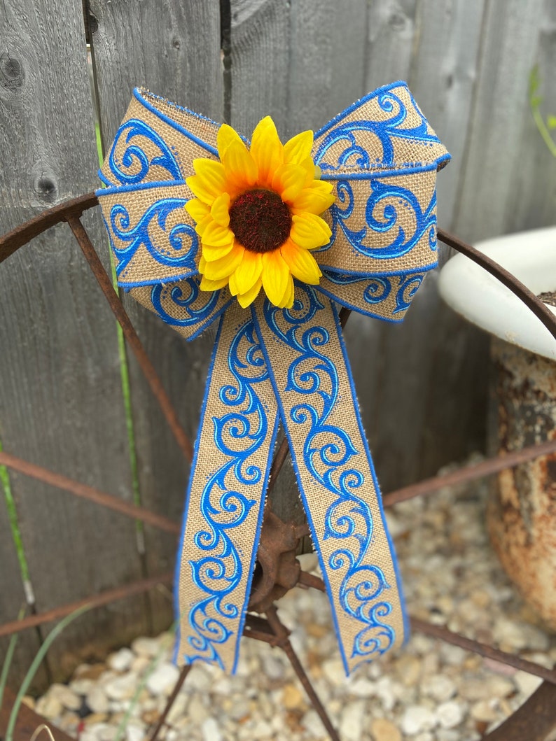 Syhood 12 Pieces Sunflower Burlap Bow 3 Inch Summer Artificial Handmade Wreath Bow Fall Natural Sunflower Decor For Crafts Summer Fall Christmas Tree