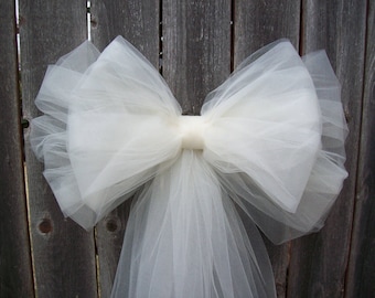 Tulle Pew Bow, OVER 30 COLORS, Church Pew, Tulle Pew Bow, CUSTOM Brooch, Quinceanera Decorations, Formal Wedding, Aisle Decor, Communion