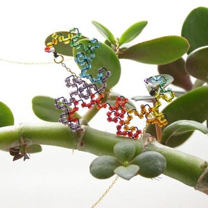 Dragon Curve Fractal Necklace Beaded Rainbow image 3