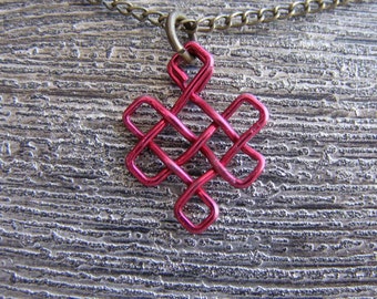 Eternal Knot - Woven Wire in Red