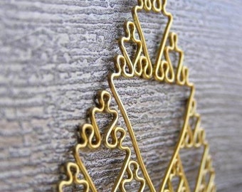 Triangolo di Sierpinski - collana frattale in giallo / oro