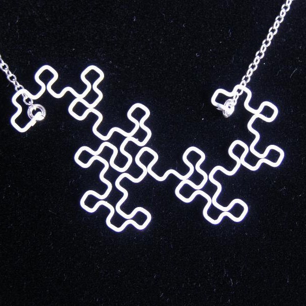 Fractal Necklace - Dragon Curve in White