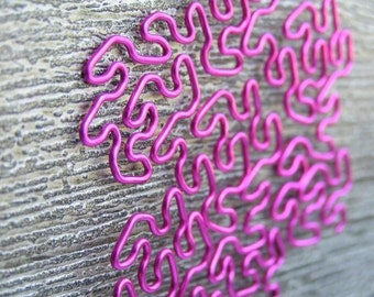 Fractal Necklace - Peano-Gosper in Fuchsia