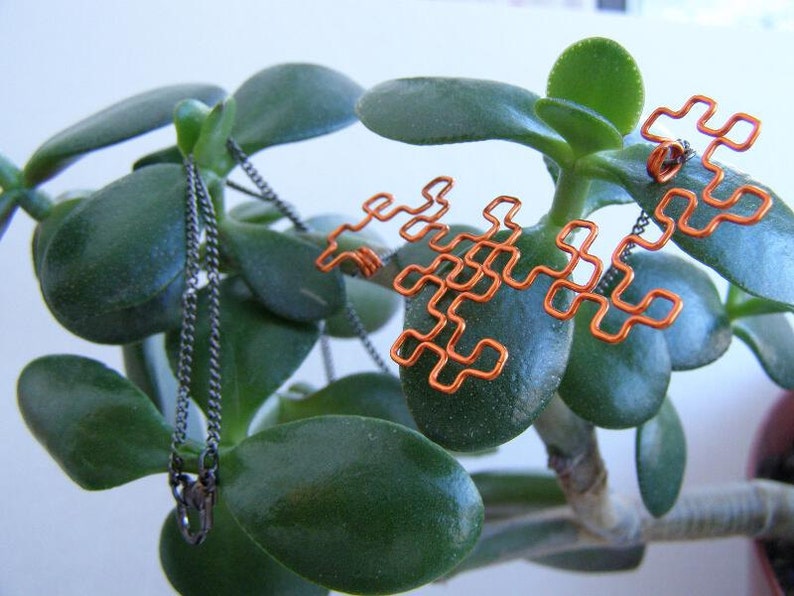 Fractal Necklace Dragon Curve in Orange image 2
