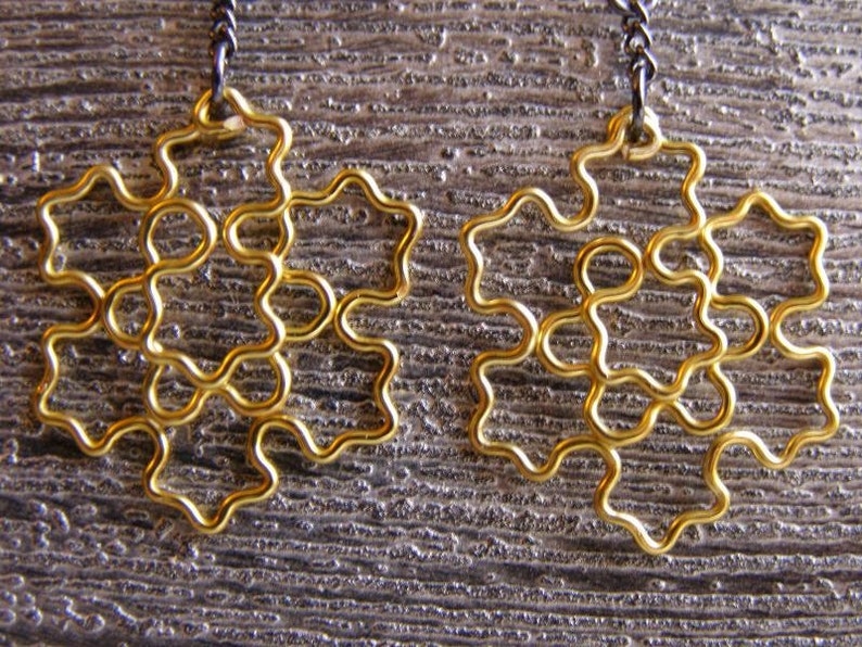 Fractal Earrings Koch Snowflake in Yellow image 2